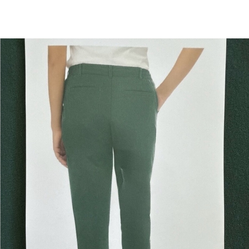 Kirkland Ladies’ Travel Pants Green 12 NWT - Picture 2 of 5